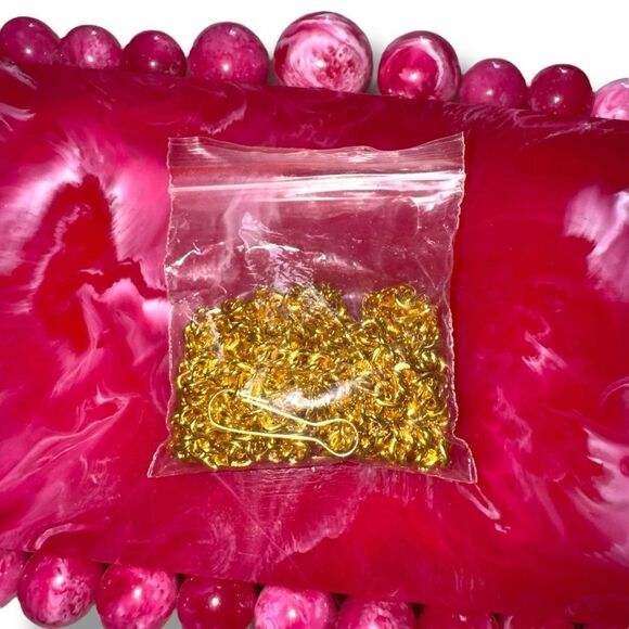 Vibrant Pink Rectangular Beaded Purse - Picture 3 of 4